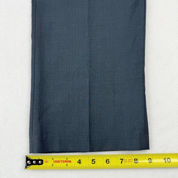 Haggar Men's Classic Fit Flat Front Navy Blue Dress Pants Sz 34X30 Comfort Waist - Picture 9 of 10